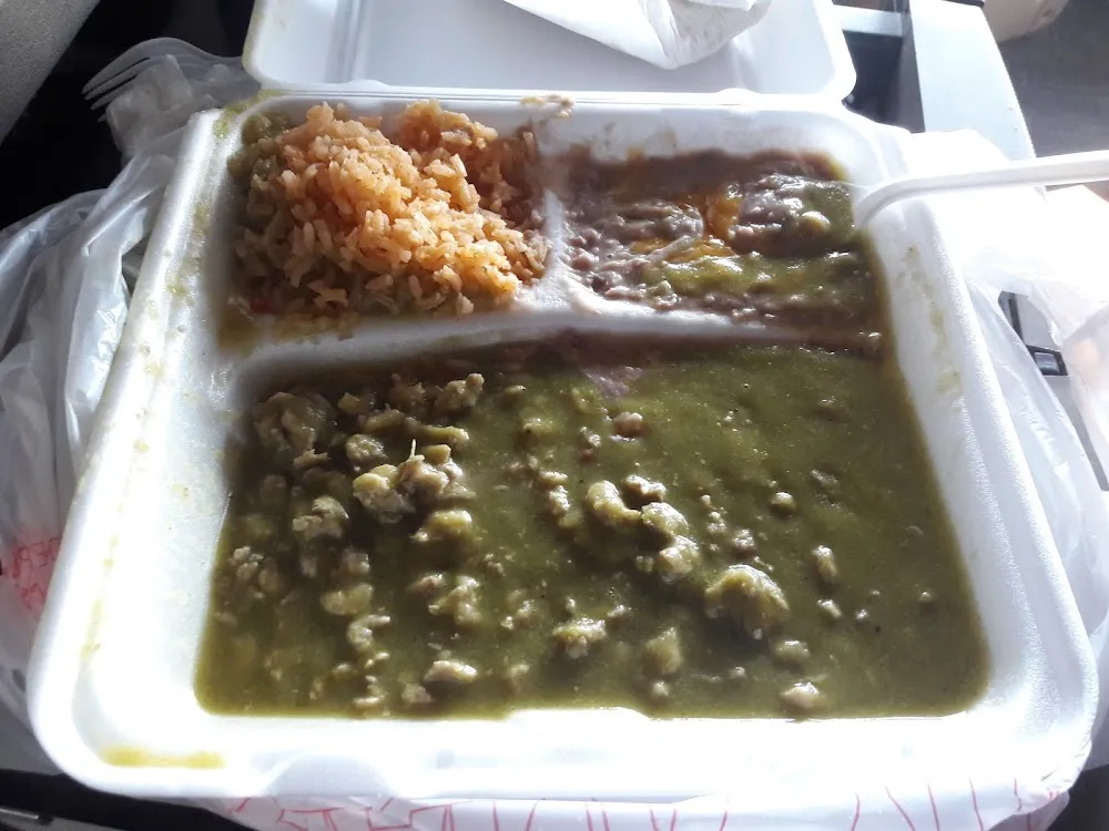 Chile Verde with Rice